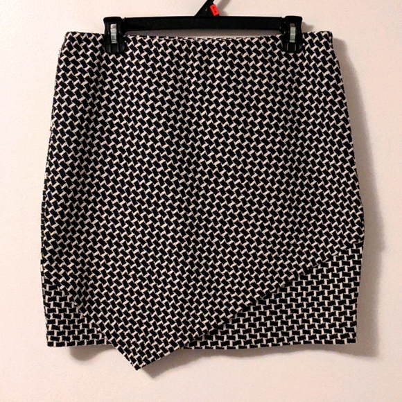 Mini Skirt - Picture 1 of 4